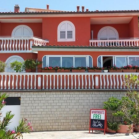Vila "Mare" Banjol Extérieur photo