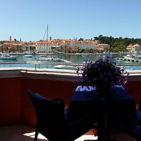 Vila "Mare" Banjol Extérieur photo