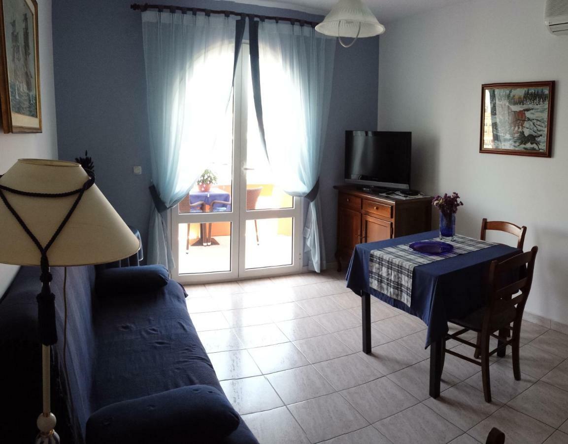 Vila "Mare" Banjol Extérieur photo