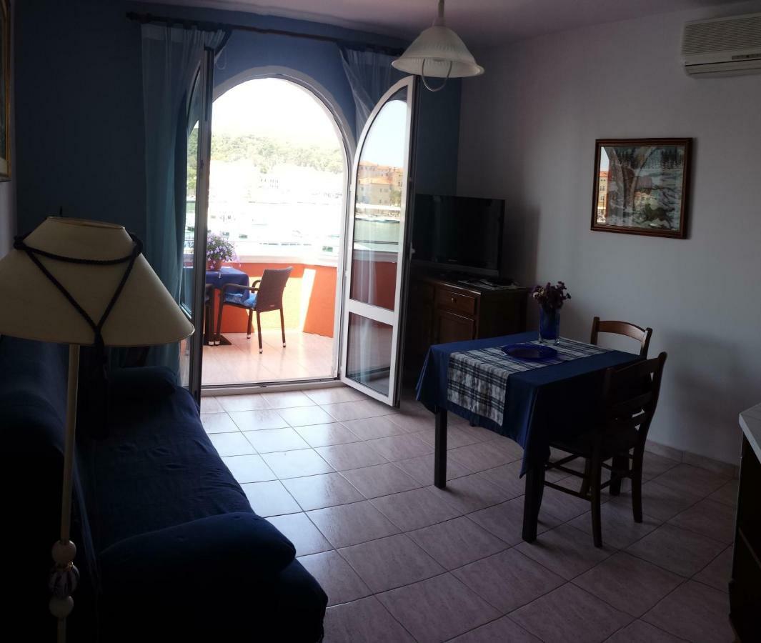 Vila "Mare" Banjol Extérieur photo